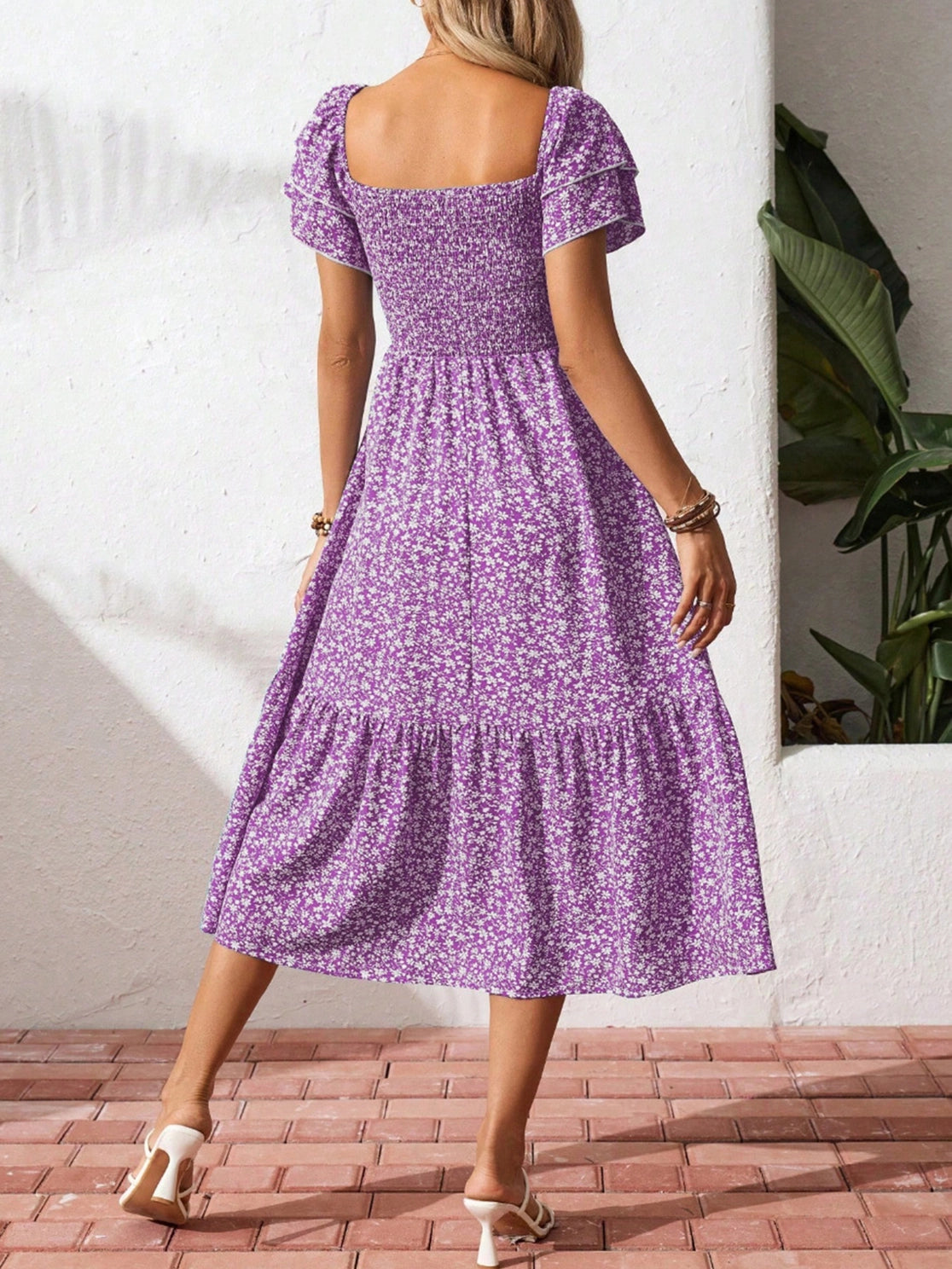 Short-Sleeved Square Neck Purple Floral Dress - L
