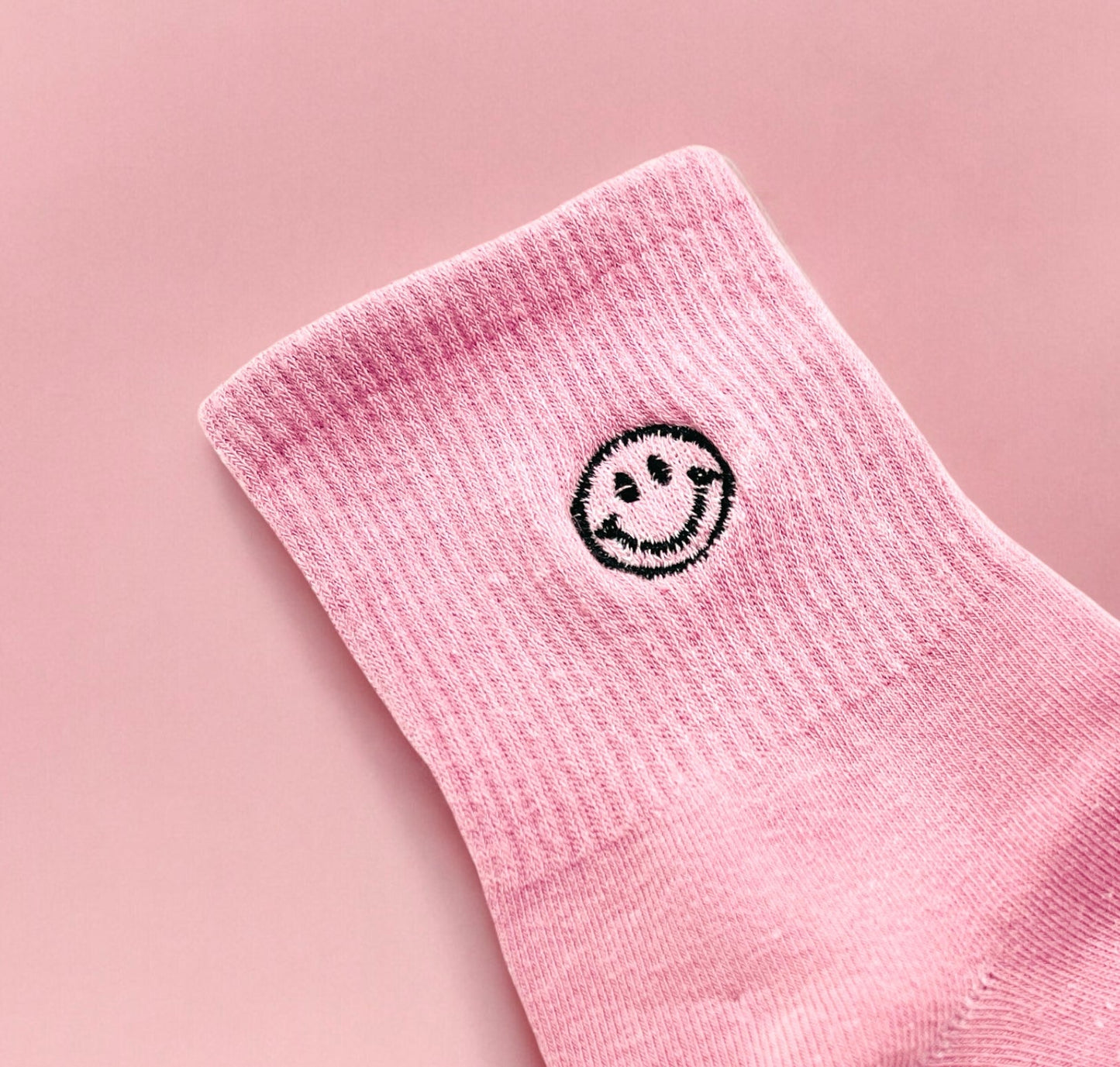 Smile-Embroidered Socks with Gift Box dusty pink